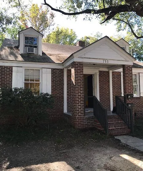 715A Savannah Hwy — Photo 1