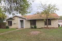 2nd image of 2818 Saint George Dr