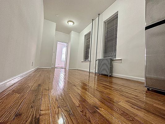 2nd image of 50 Carmine St APT 5