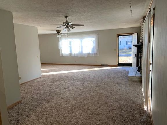 2nd image of 113 S Sherman Ave
