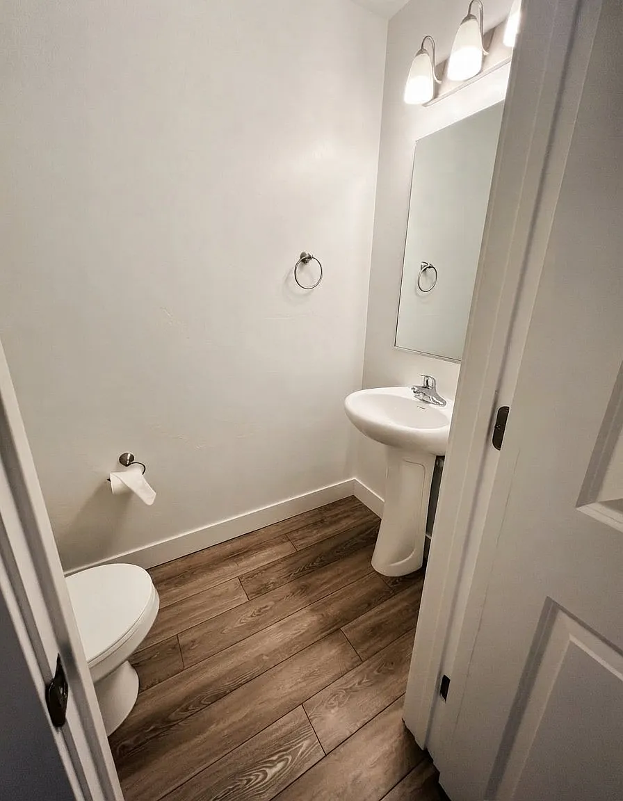 Townhouse — Photo 3