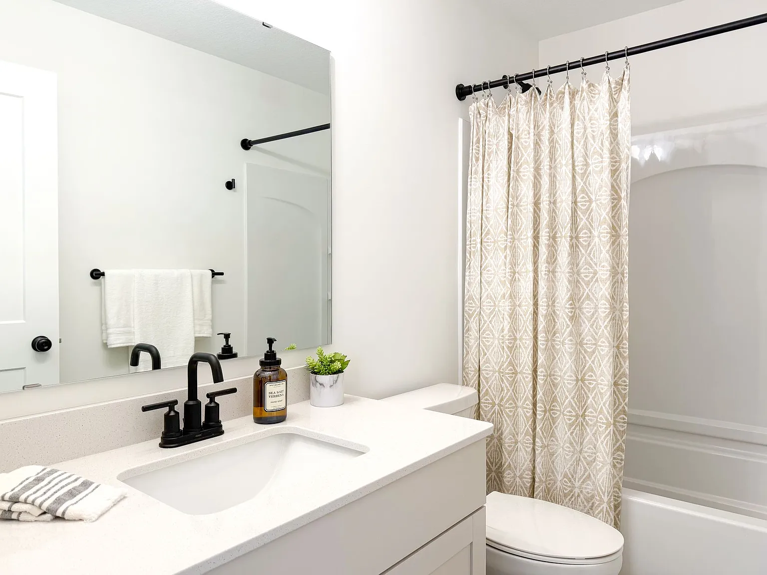 Woodhelm Townhomes — Photo 3