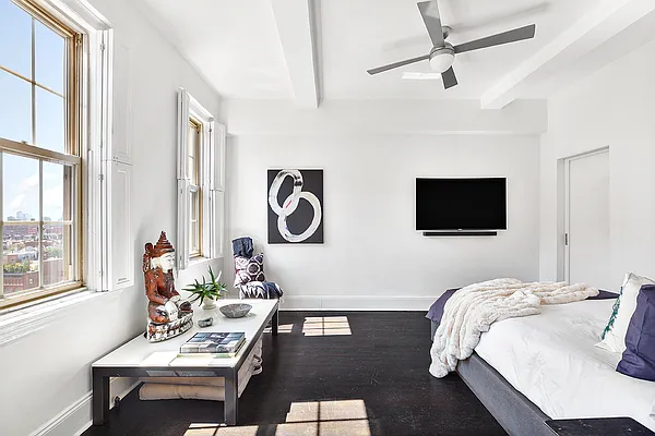 Sold by Compass | media 4