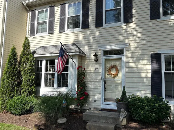 339 Ivanhoe Ct, Langhorne, PA 19047