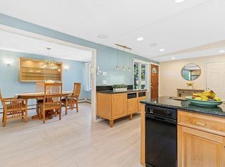 5 Nichols Rd, Peabody, MA 01960