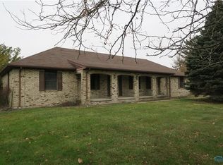 3875 Curtice Rd, Northwood, OH 43619