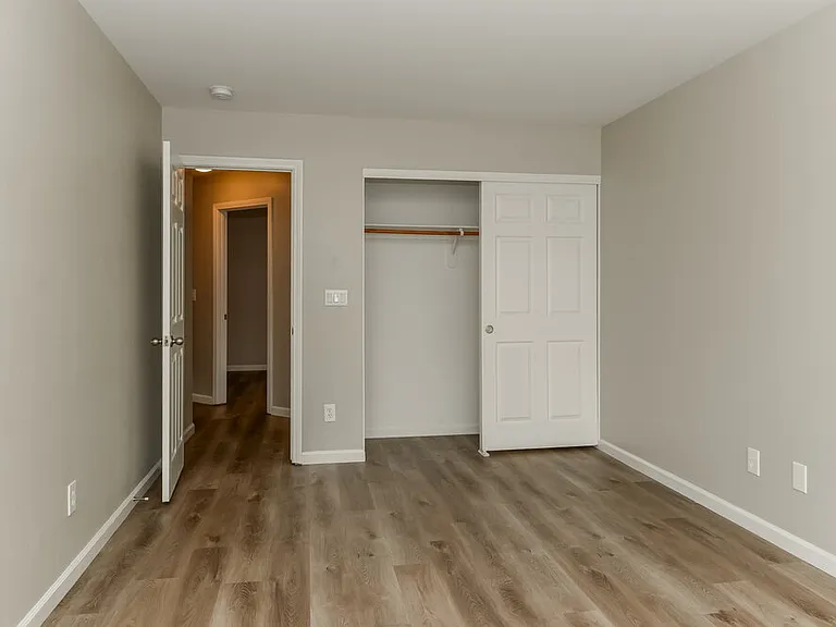 3409 Greenwood Springs Dr — Photo 13