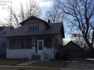 318 Laurel Ave, Pt Clinton, OH