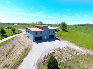 357 Silas Pike, Paris, KY 40361