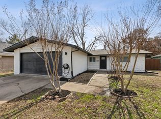 827 Greenhaven Dr, Richardson, TX 75080