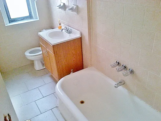 Rented by Bohemia Realty Group | media 16