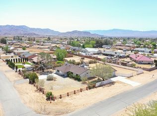 22117 Flathead Rd, Apple Valley, CA 92307