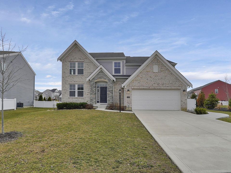 1st image of 1472 Shawnee Dr