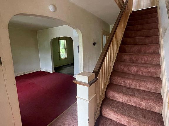 3rd image of 432 Caldwell Street
