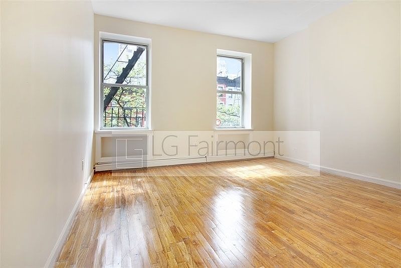 1st image of 215 W 18th St APT 1F
