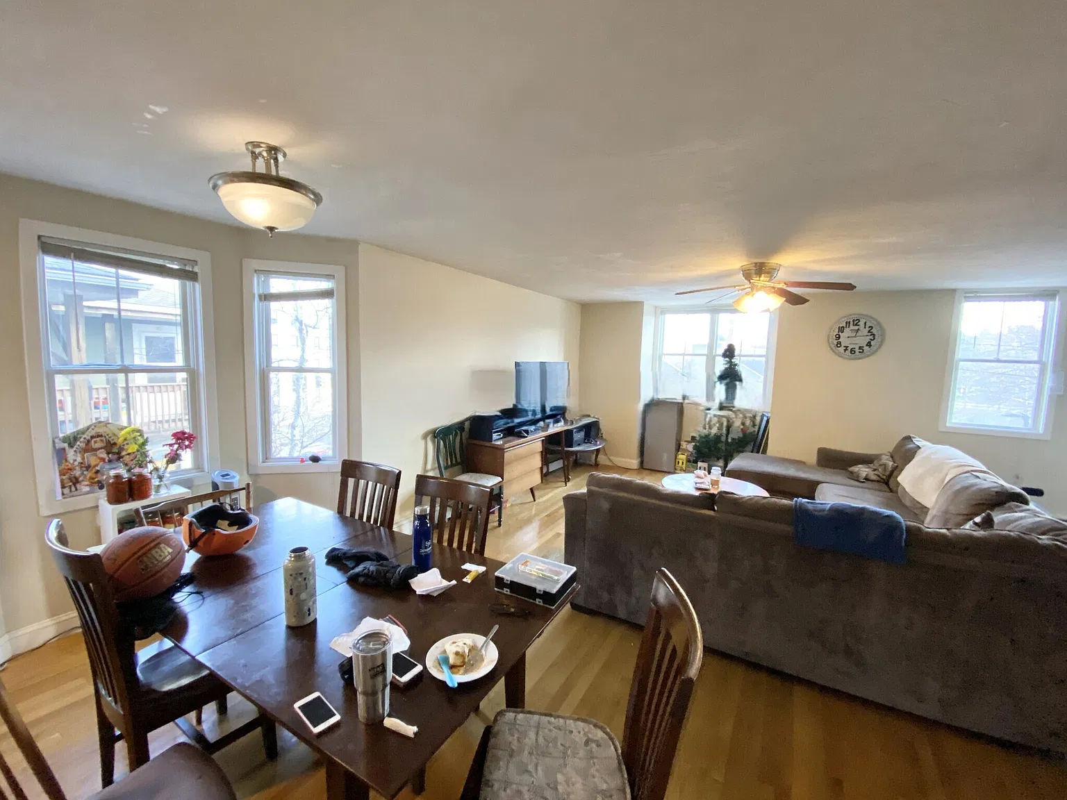 5 bed, $8,500 — Photo 4