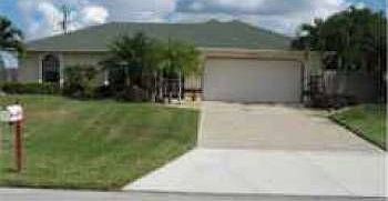 1st image of 4121 SW 9th Pl