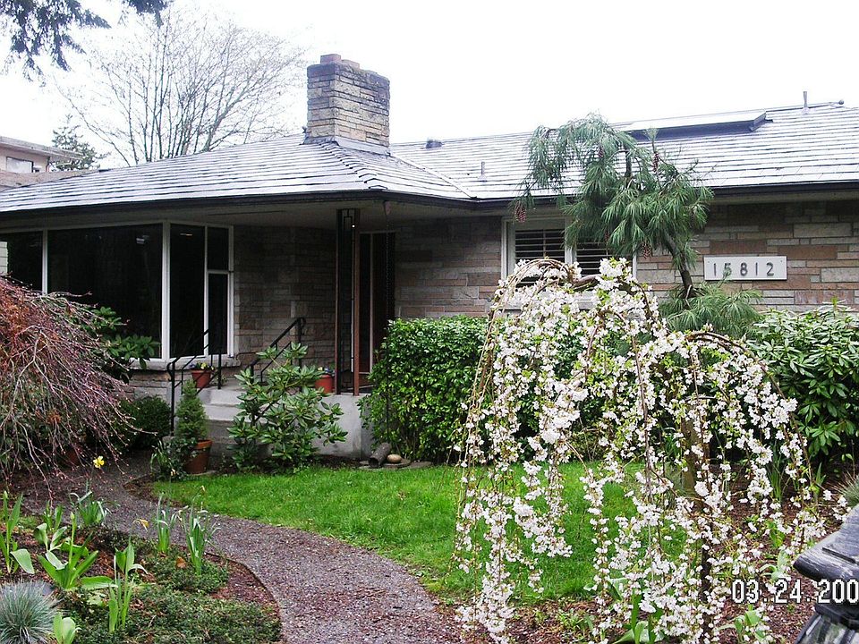 Front Walk in Bloom