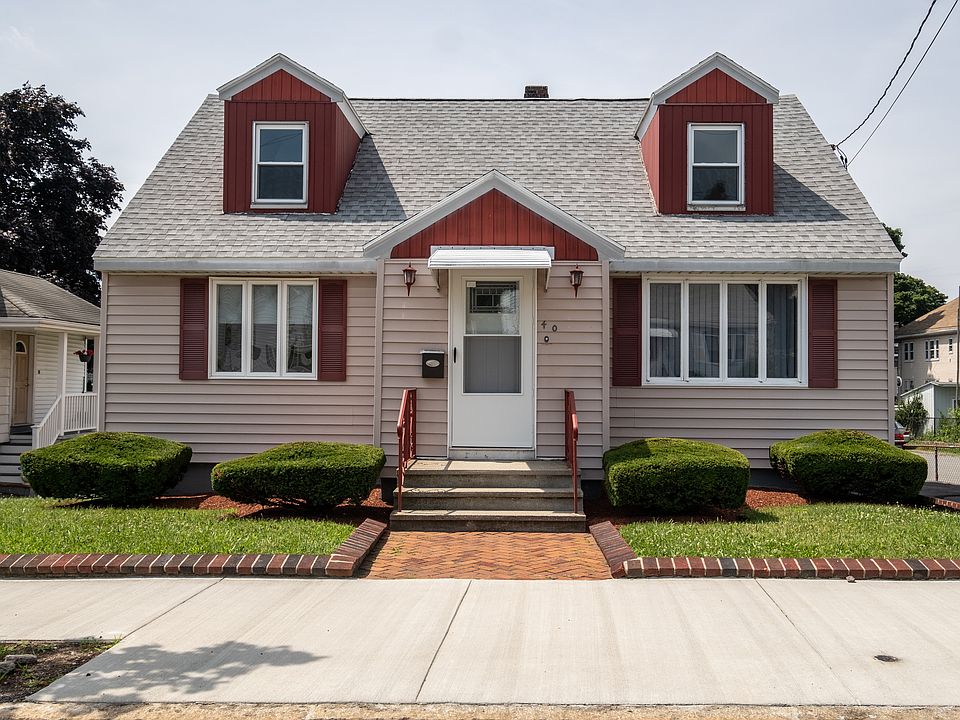 1st image of 40 Woodlawn Ave