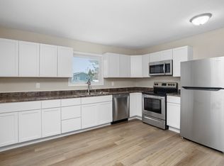 405 1st Ave, Burlington, ND 58722