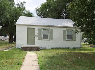317 W 18th St, Junction City, KS 66441