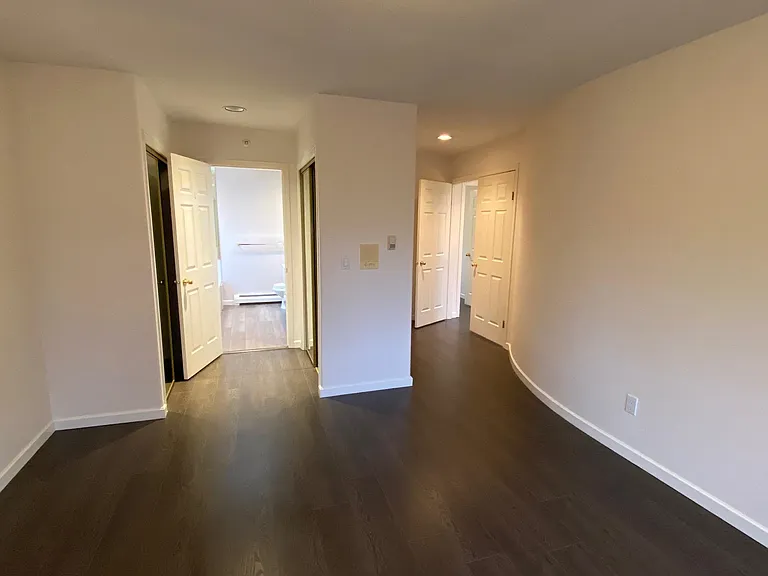 7771 French St — Photo 11