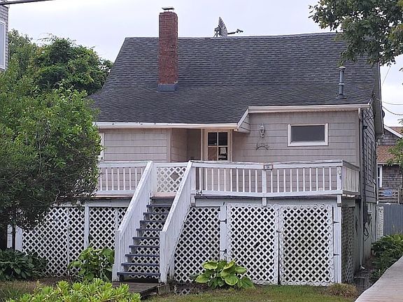 4th image of 54 Oak Beach Road