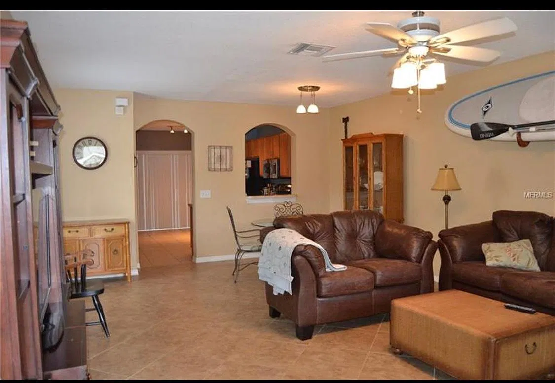 5843 Fishhawk Ridge Dr — Photo 3