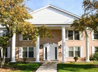 Heritage Estates Condominiums, Mequon, WI 53092