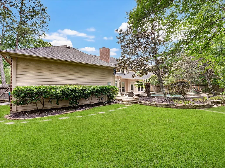11 E Wedgemere Cir — Photo 49