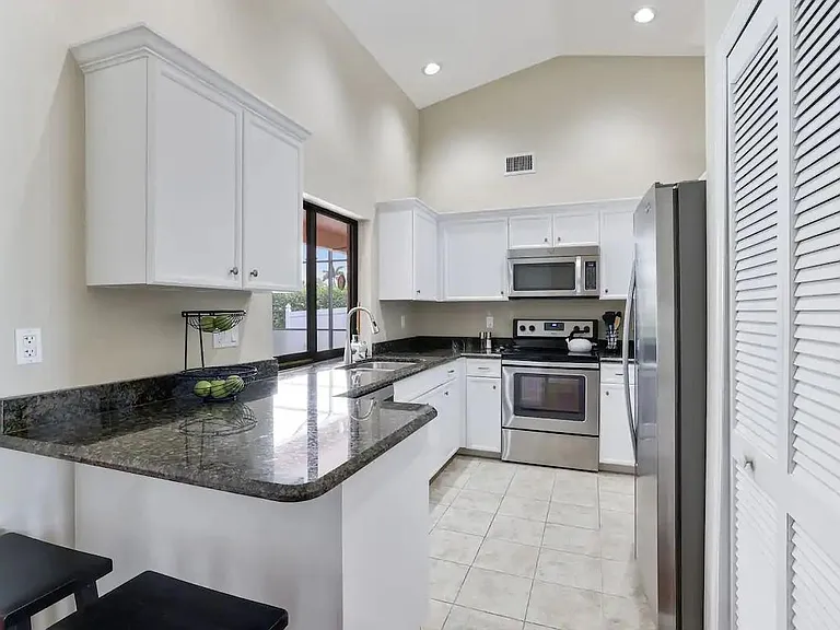 1206 Forest Lakes Blvd — Photo 10