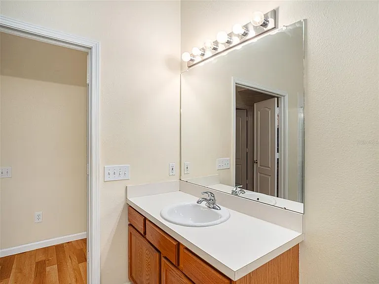11440 Misty Isle Ln — Photo 16