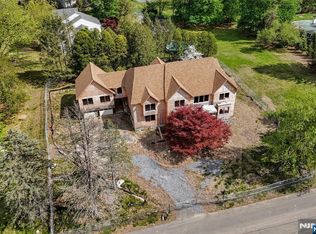 53 Feldman Ct, Mahwah, NJ 07430