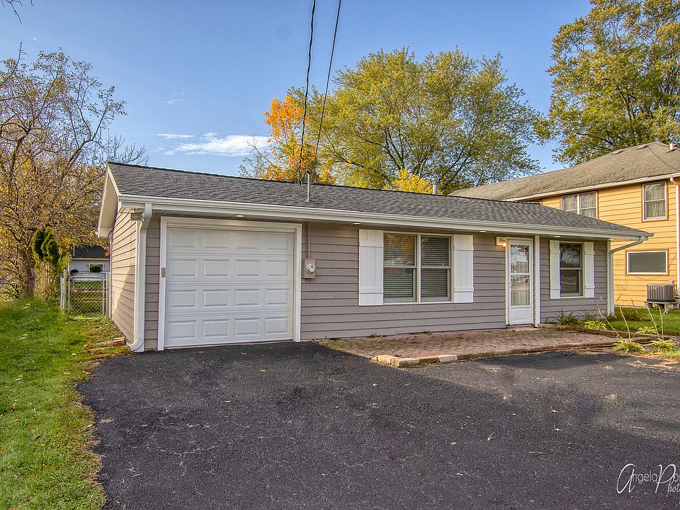 1st image of 26215 W Heart O Lakes Blvd