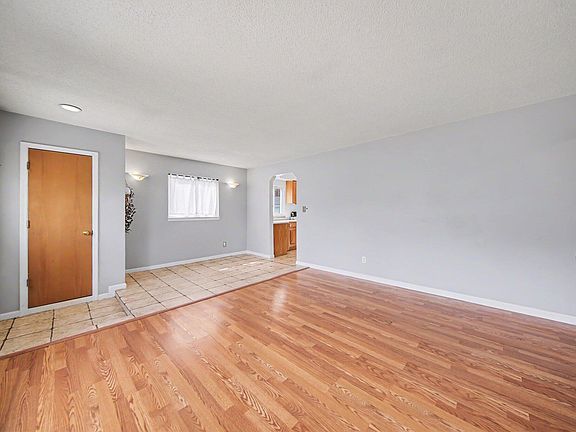 3rd image of 1241 Shirley Dr
