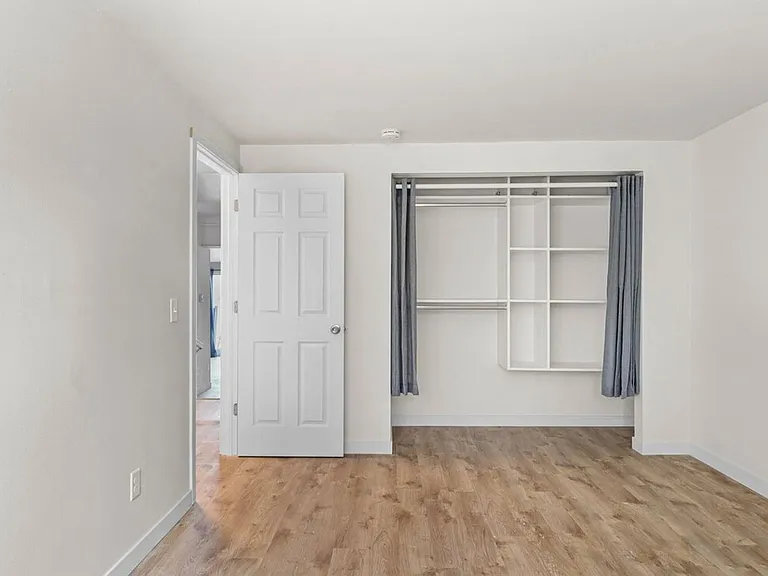1314 N Gammon Rd #B — Photo 10