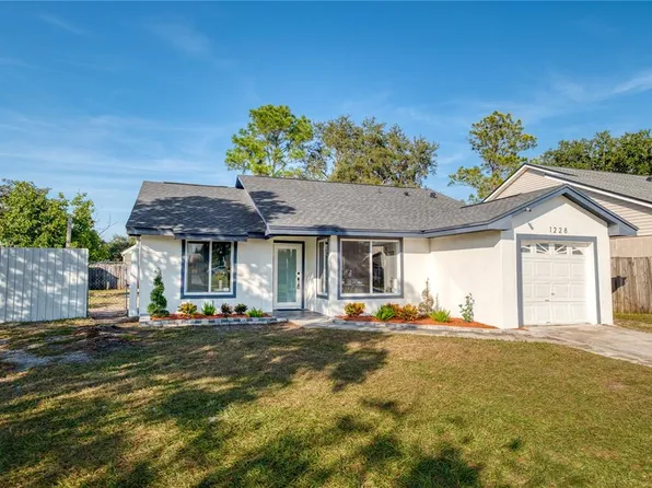 1228 Holly Springs Cir, Orlando, FL 32825