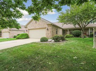 1601 Lakeside Dr UNIT B, Champaign, IL