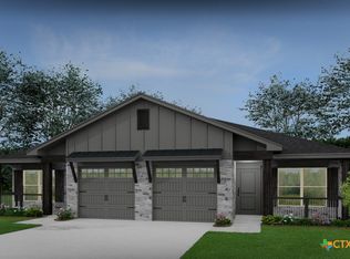 902 Smoke Tree Ln, Killeen, TX 76543