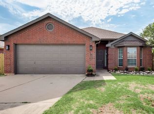 7300 Rock Garden Trl, Fort Worth, TX 76123