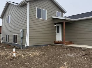 888 Vicksburg St, Box Elder, SD 57719