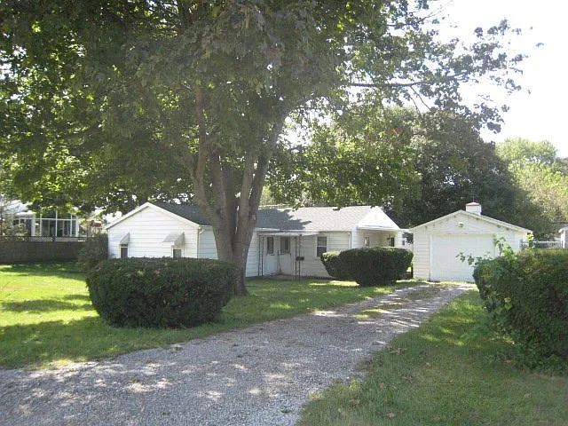 1816 S Jefferson St photo 1
