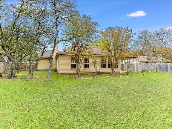 4th image of 13220 Villa Park Dr
