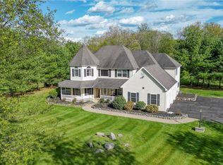 32 Feiertag Rd, Middletown, NY 10941