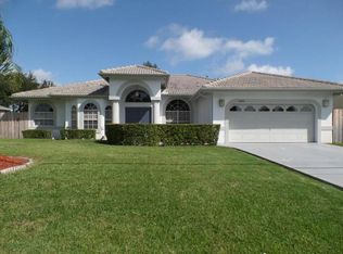 1601 SE North Blackwell Dr, Port Saint Lucie, FL 34952