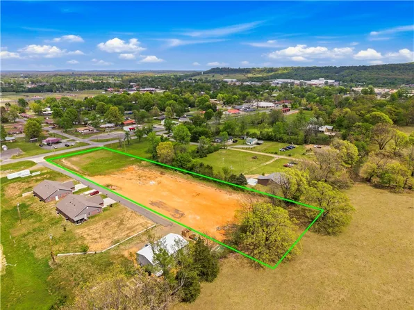 469998 Highway 100 W, Stilwell, OK 74960