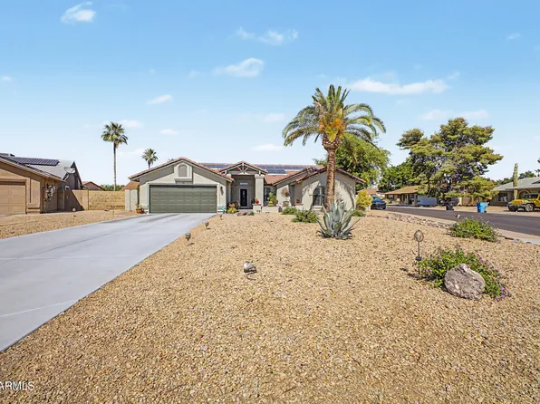 816 E GRANDVIEW Road, Phoenix, AZ 85022