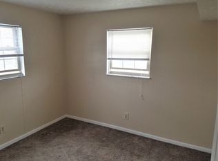 611 N Meridian St #7, Greenwood, IN 46143