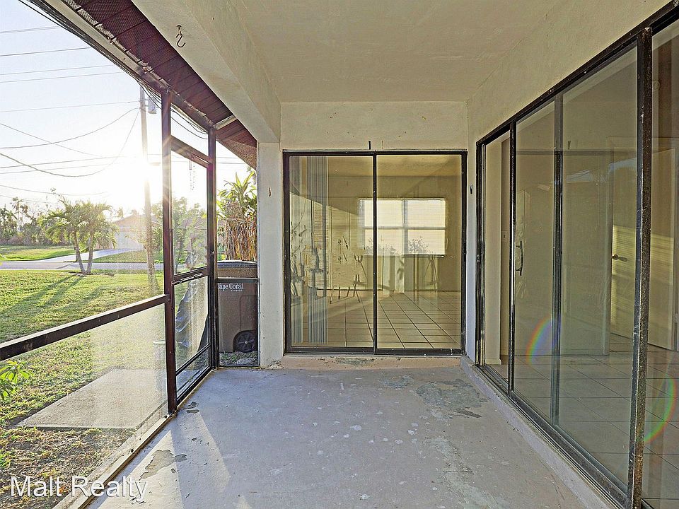 1st image of 4415 SW Santa Barbara Pl