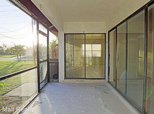 4415 SW Santa Barbara Pl, Cape Coral, FL 33914